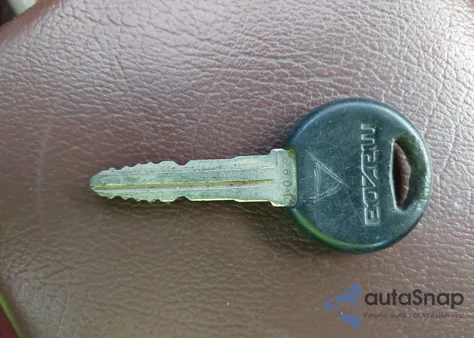 1987 Mazda Rx7 из США, поврежденный, VIN JM1FC3310H0517317